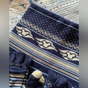 Disney Cruise Line Alaska Scarf & Glove Set